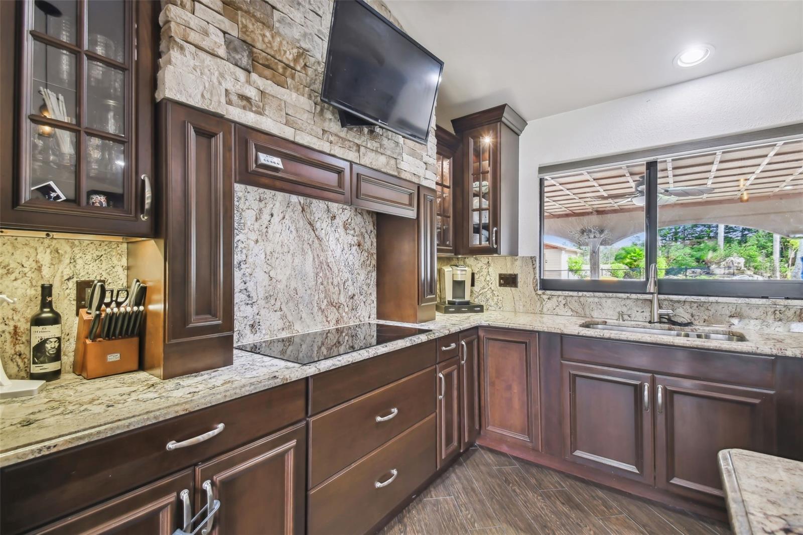 10930 EARHART DR, NEW PORT RICHEY, FL, 34654
