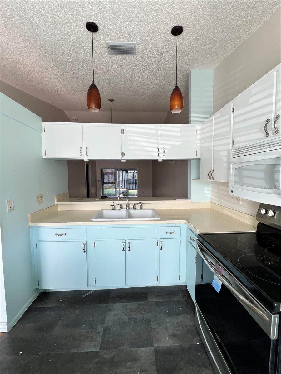 3865 EL CAMINO CT, LARGO, FL, 33771