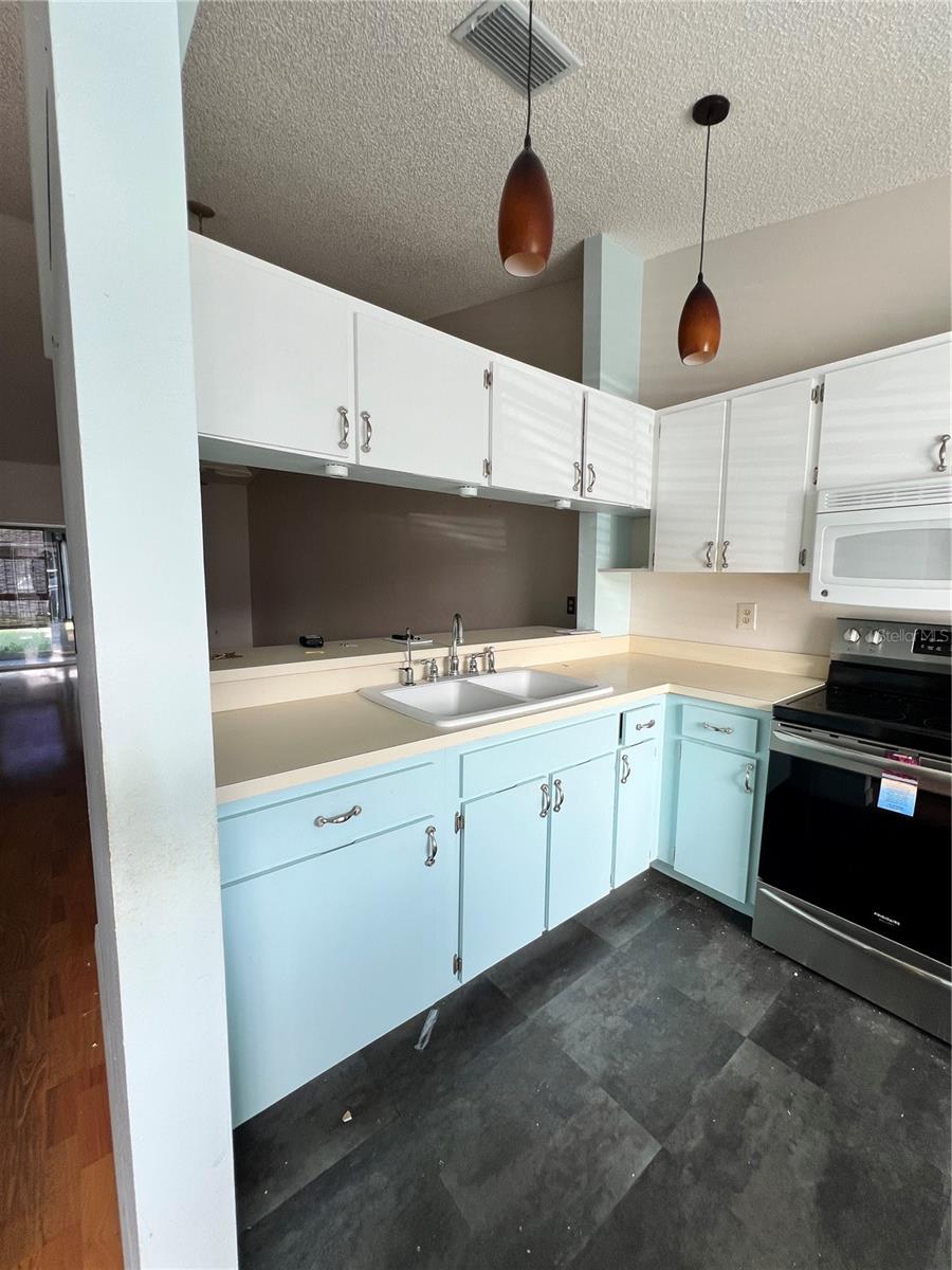 3865 EL CAMINO CT, LARGO, FL, 33771