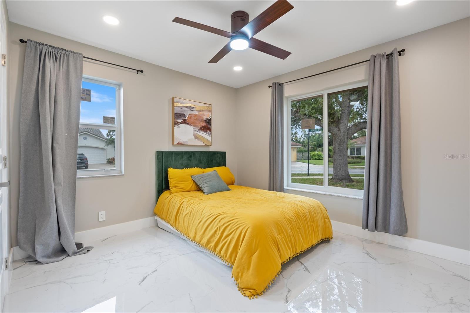 10460 SW 16TH PL, DAVIE, FL, 33324