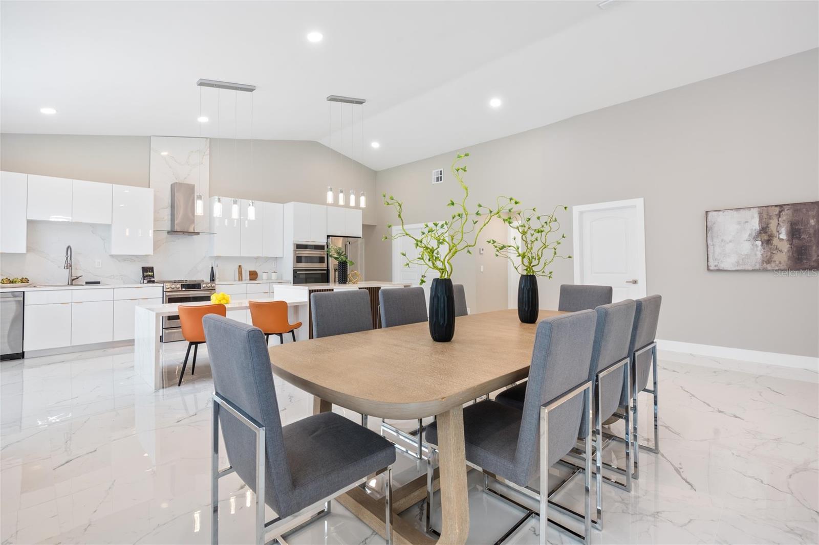 10460 SW 16TH PL, DAVIE, FL, 33324