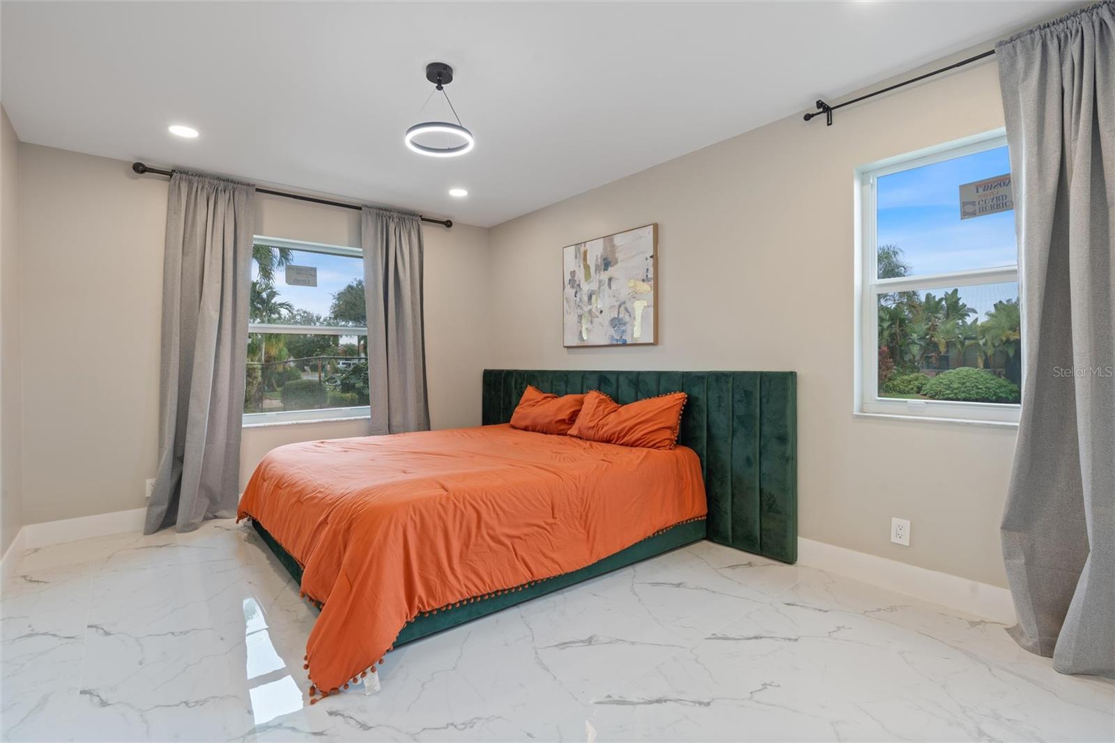 10460 SW 16TH PL, DAVIE, FL, 33324