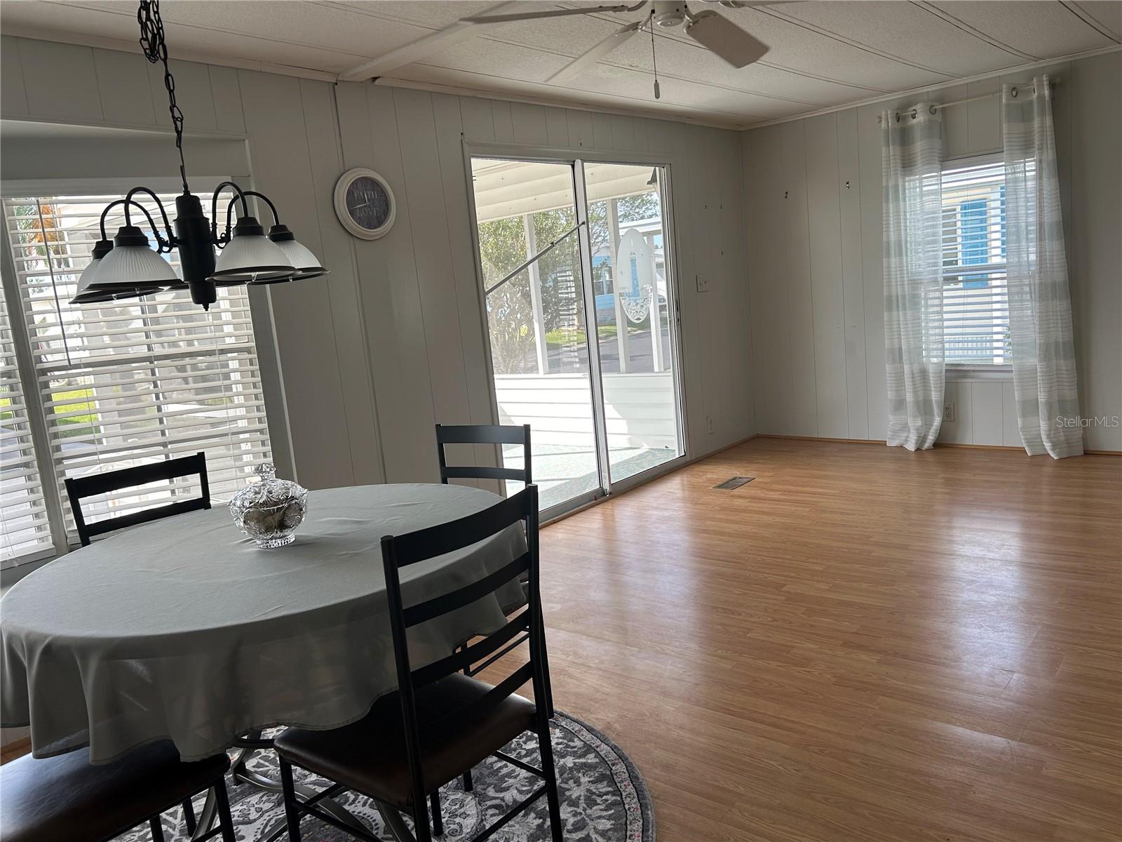 12501 ULMERTON RD #119, LARGO, FL, 33774