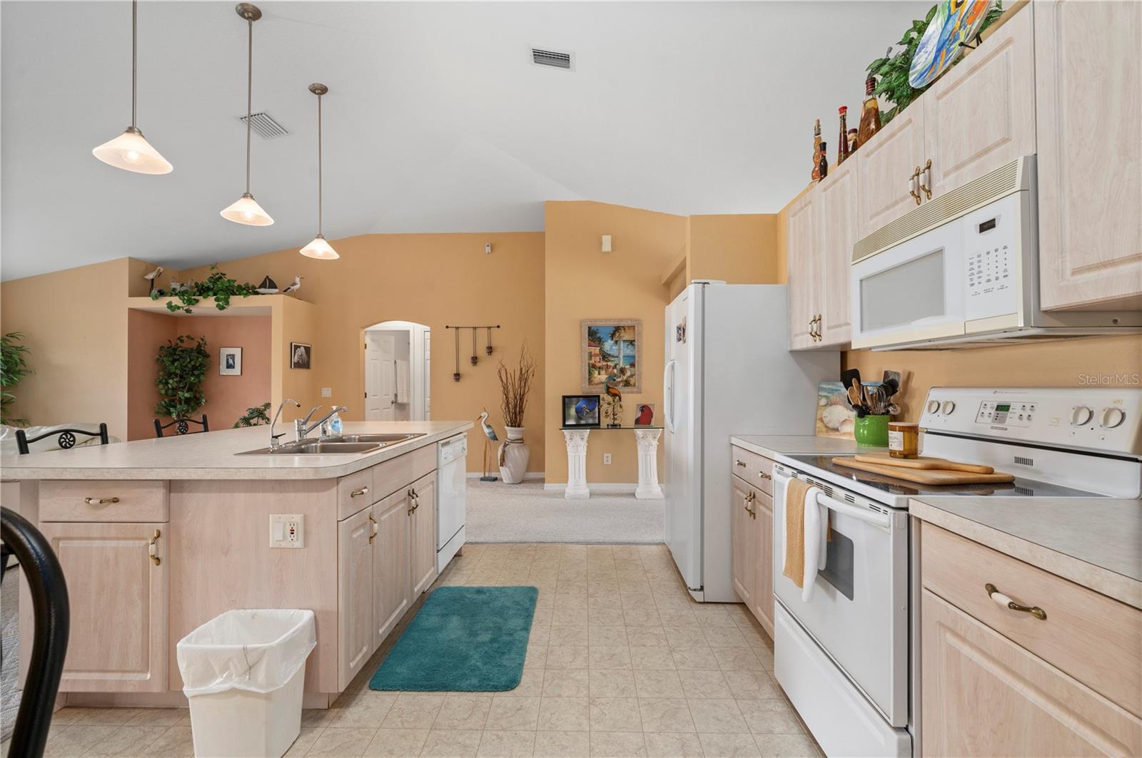 4219 EASTLAKE CT, PORT CHARLOTTE, FL, 33948