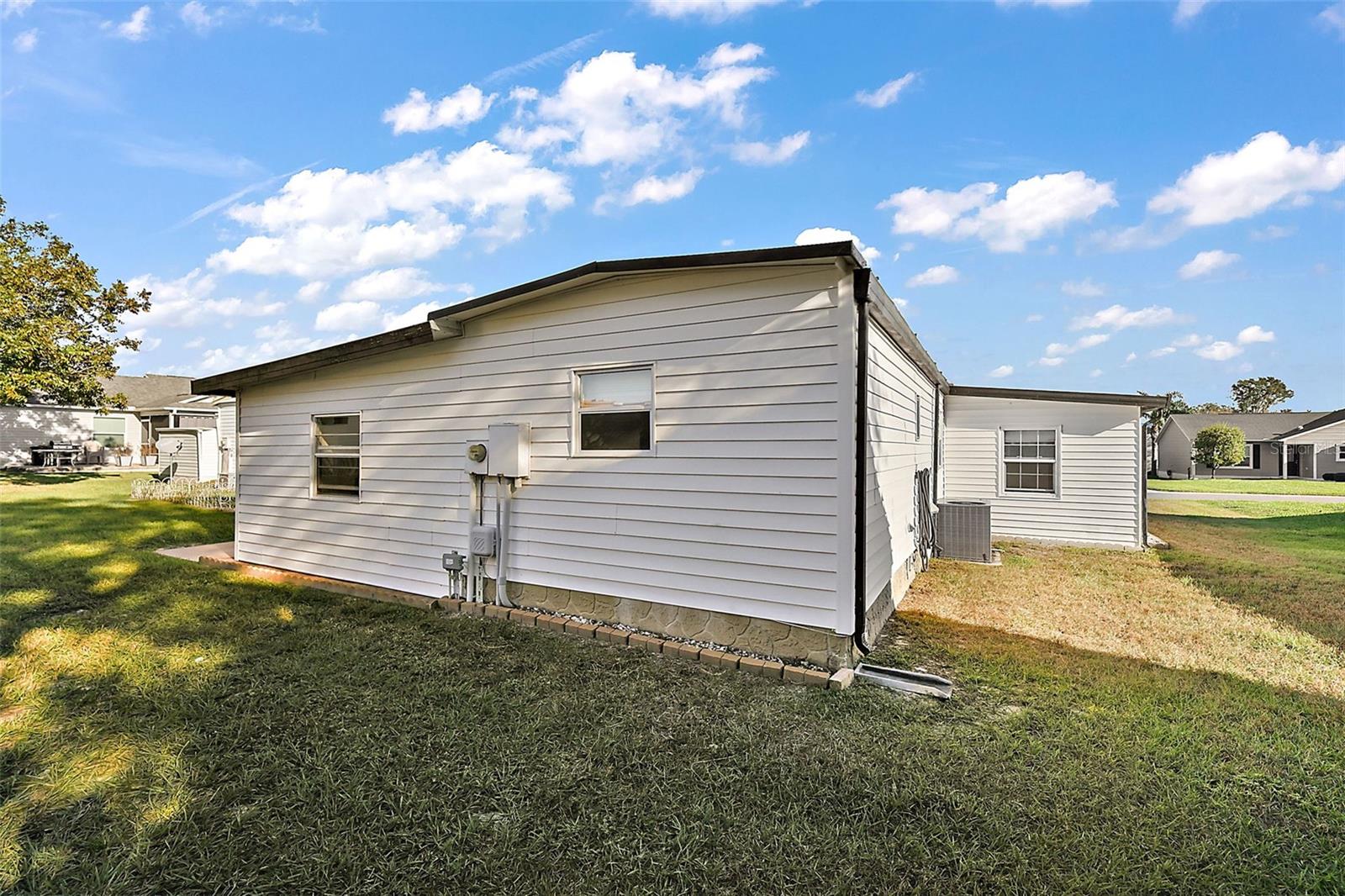 813 ROYAL PALM AVE, THE VILLAGES, FL, 32159