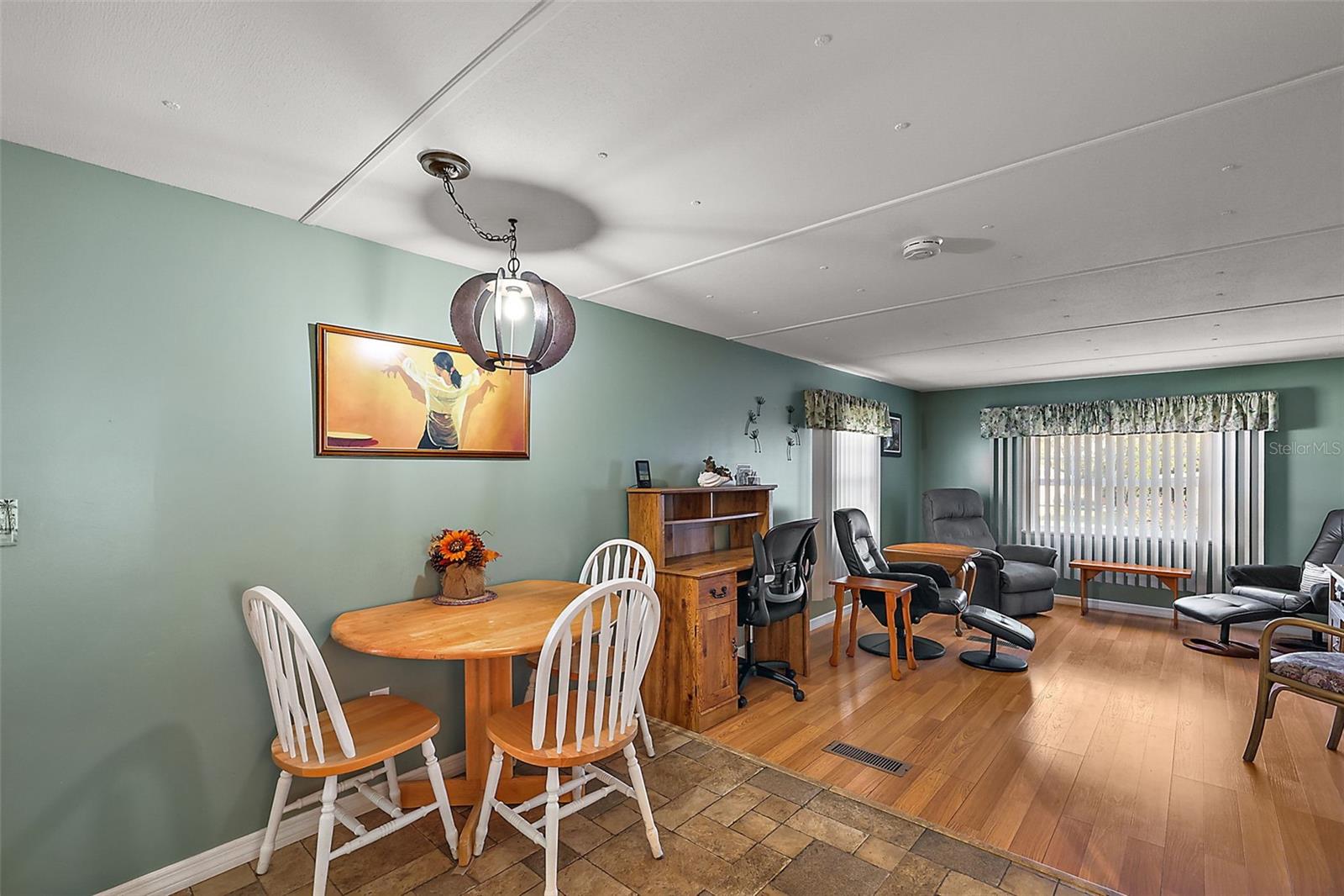 813 ROYAL PALM AVE, THE VILLAGES, FL, 32159