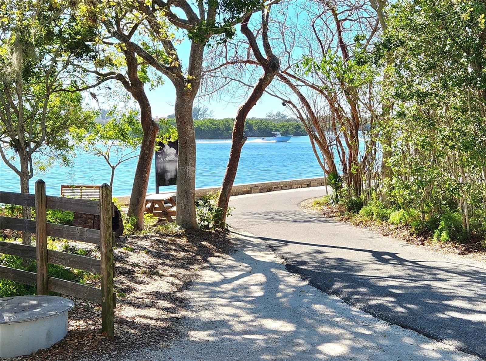 50 HATCHETT CREEK RD, VENICE, FL, 34285