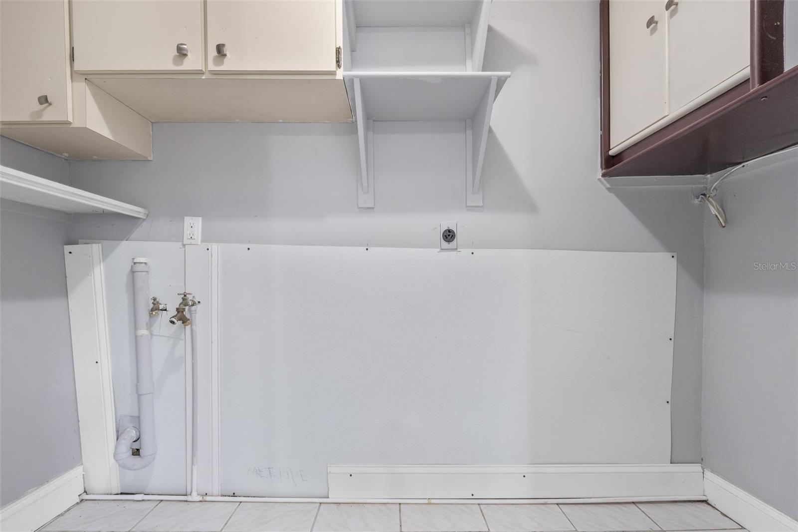 7609 N HIGHLAND AVE, TAMPA, FL, 33604