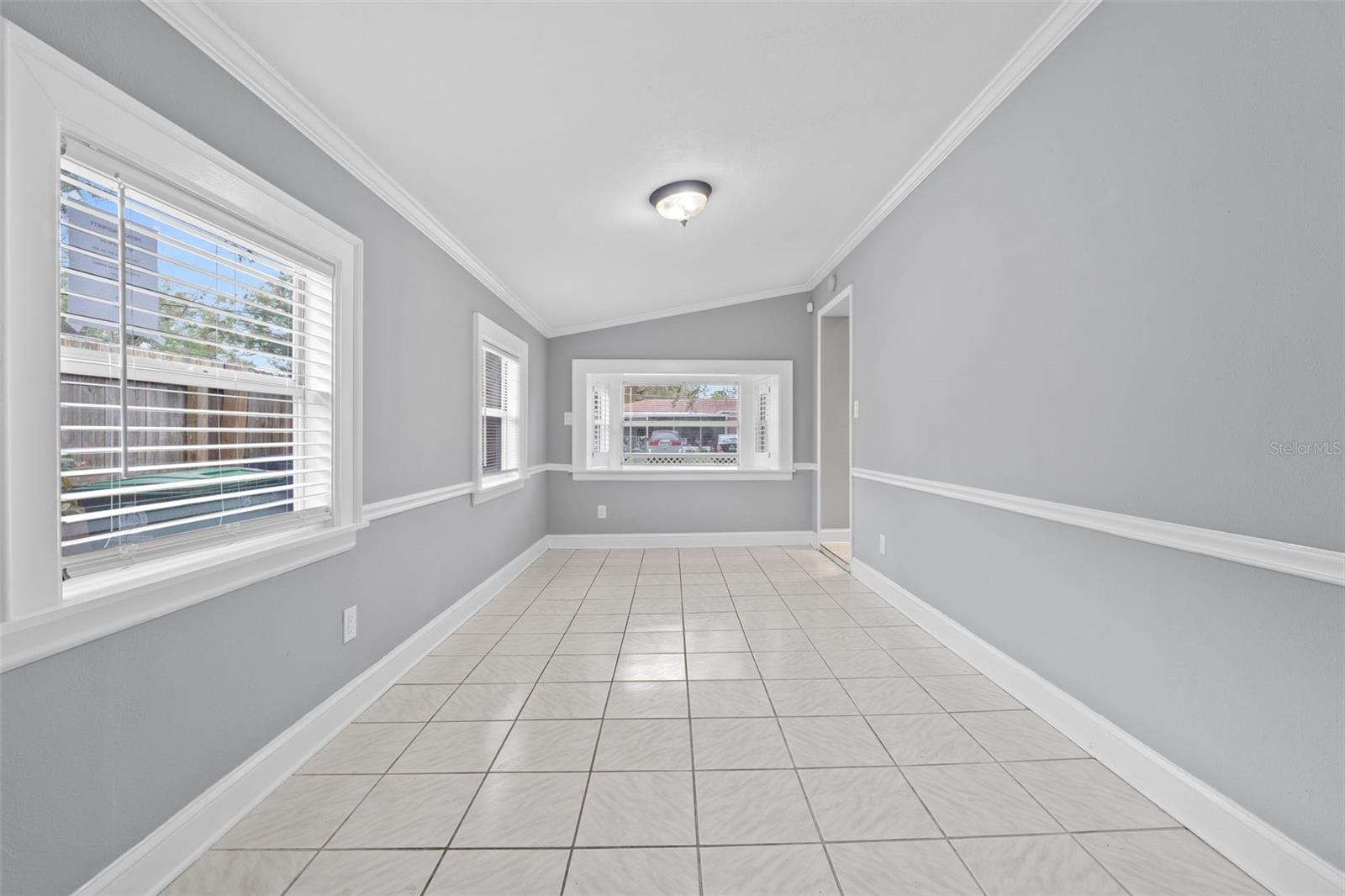 7609 N HIGHLAND AVE, TAMPA, FL, 33604