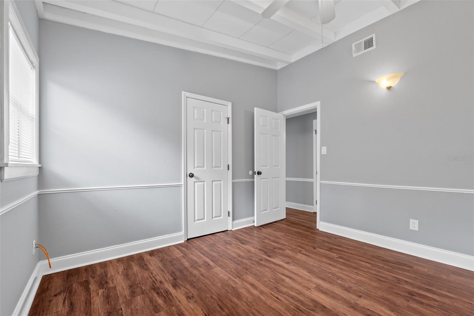 7609 N HIGHLAND AVE, TAMPA, FL, 33604