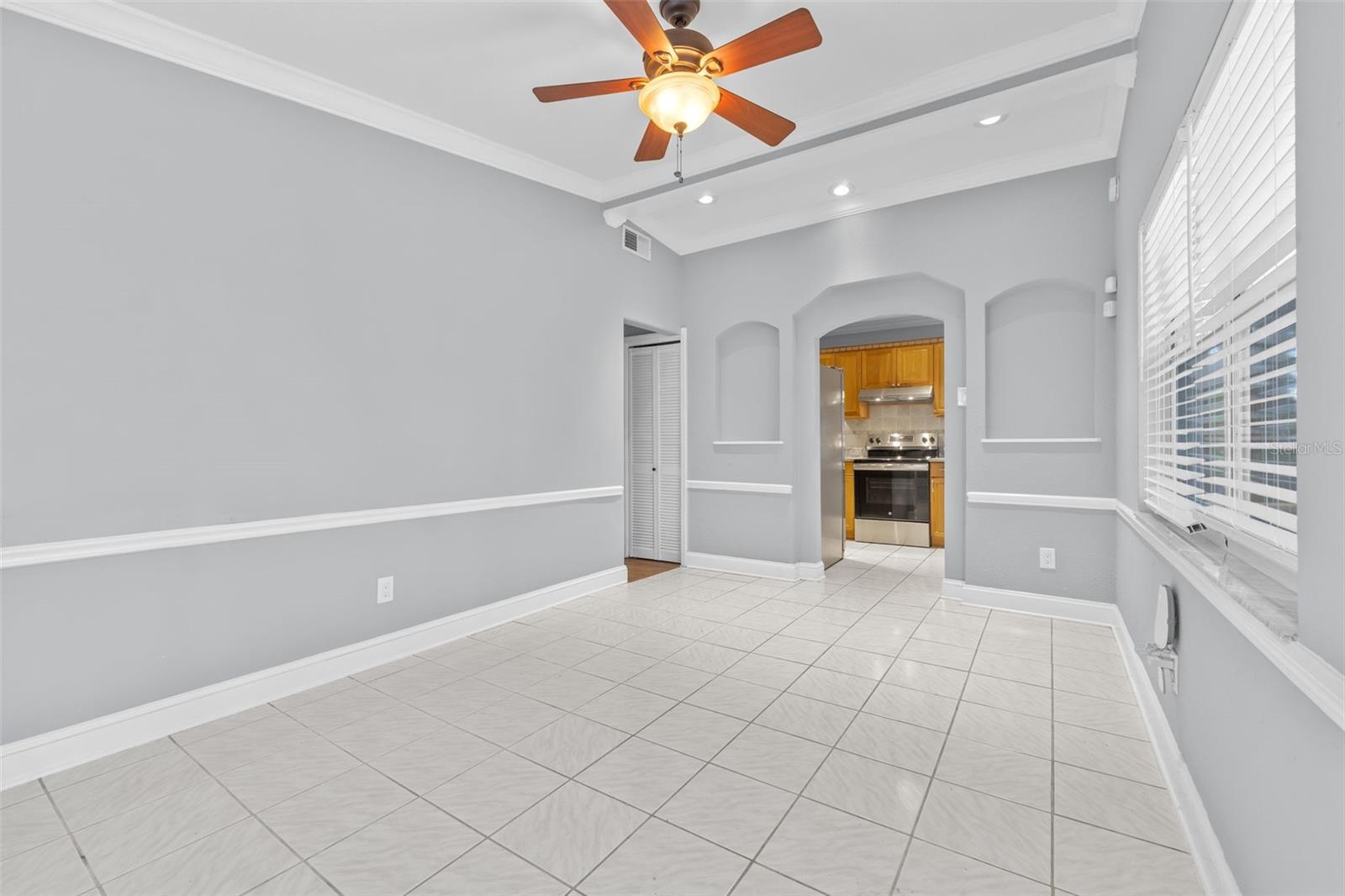 7609 N HIGHLAND AVE, TAMPA, FL, 33604