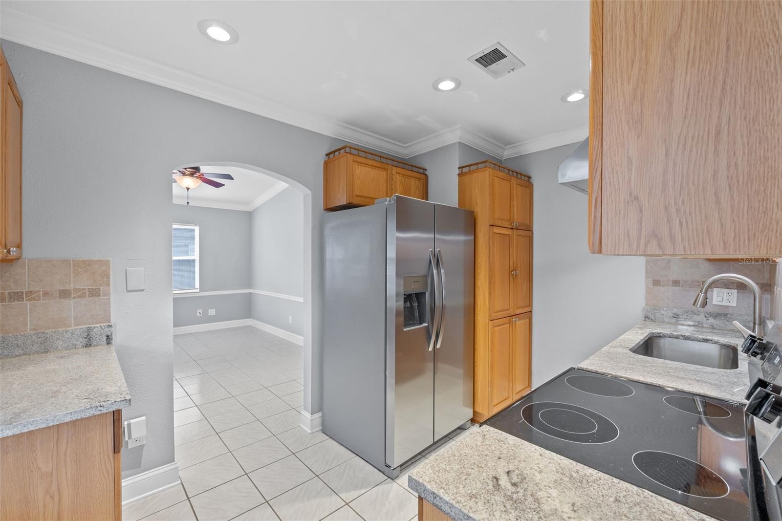 7609 N HIGHLAND AVE, TAMPA, FL, 33604