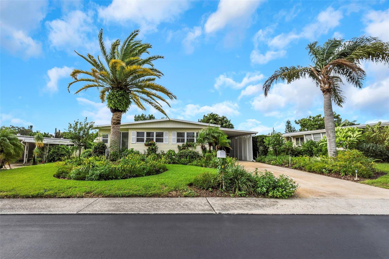 270 INDEPENDENCE AVE #10, PALM HARBOR, FL, 34684