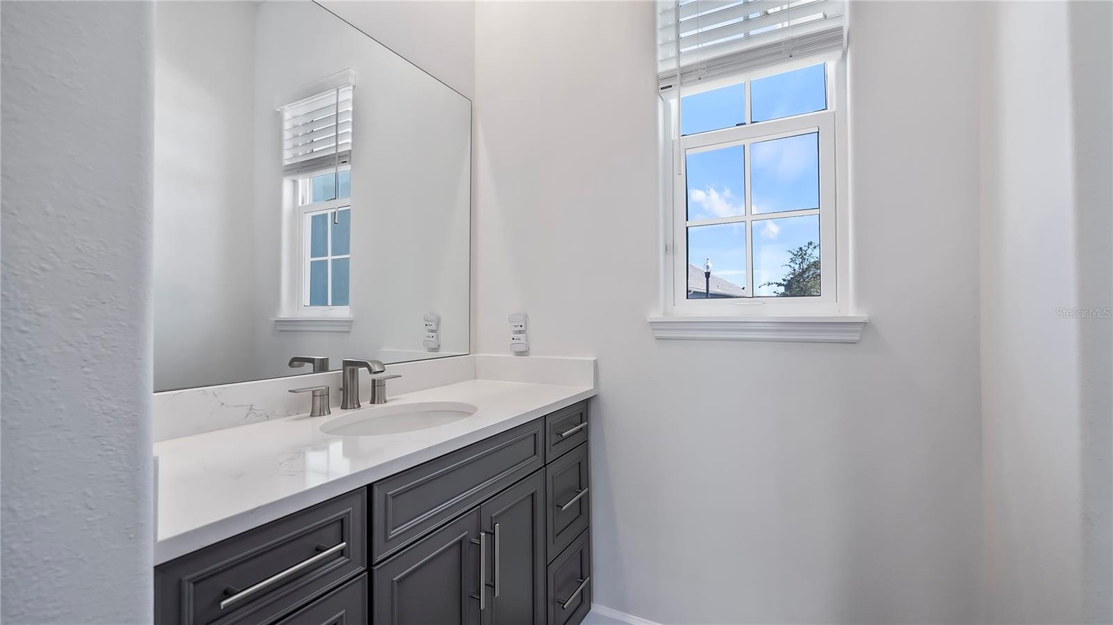 212 HAMPTON LOOP, DAVENPORT, FL, 33837