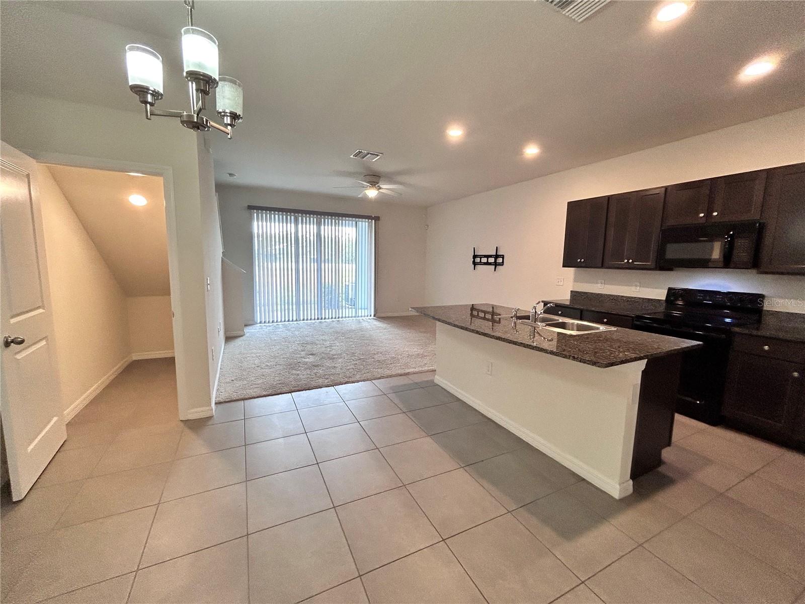 8621 FALLING BLUE PL, RIVERVIEW, FL, 33578