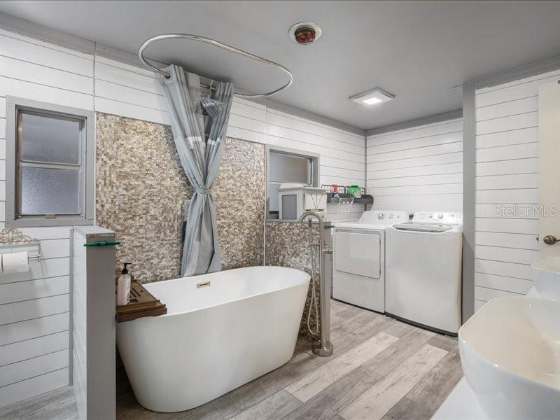 2107 PALMA SOLA BLVD #94, BRADENTON, FL, 34209