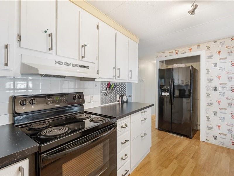 2107 PALMA SOLA BLVD #94, BRADENTON, FL, 34209
