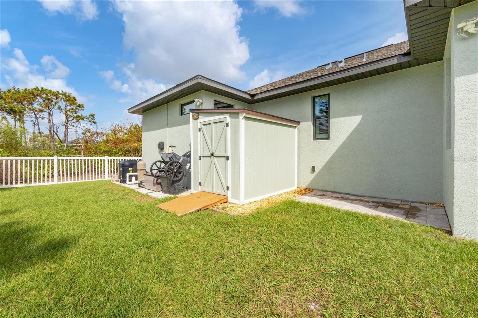 137 WAHOO DR, ROTONDA WEST, FL, 33947