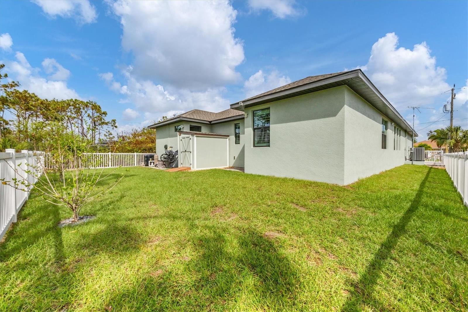 137 WAHOO DR, ROTONDA WEST, FL, 33947