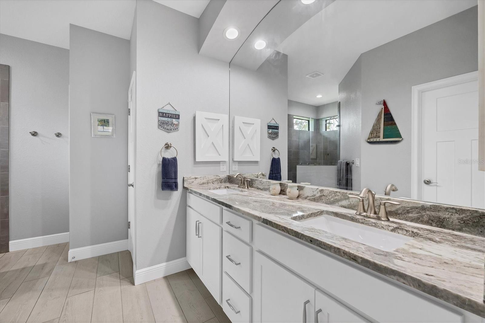 137 WAHOO DR, ROTONDA WEST, FL, 33947