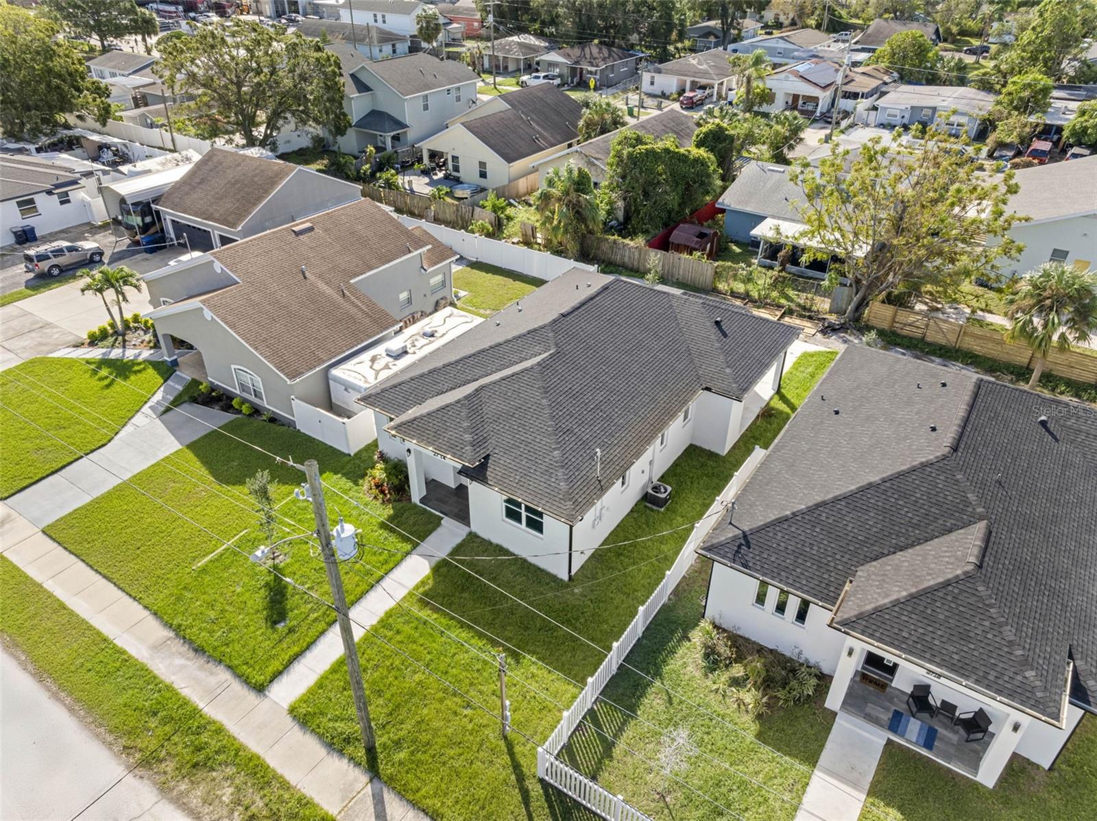 2714 W WALNUT ST, TAMPA, FL, 33607