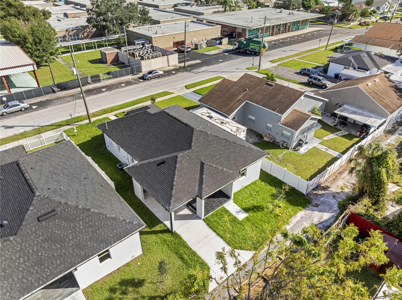 2714 W WALNUT ST, TAMPA, FL, 33607