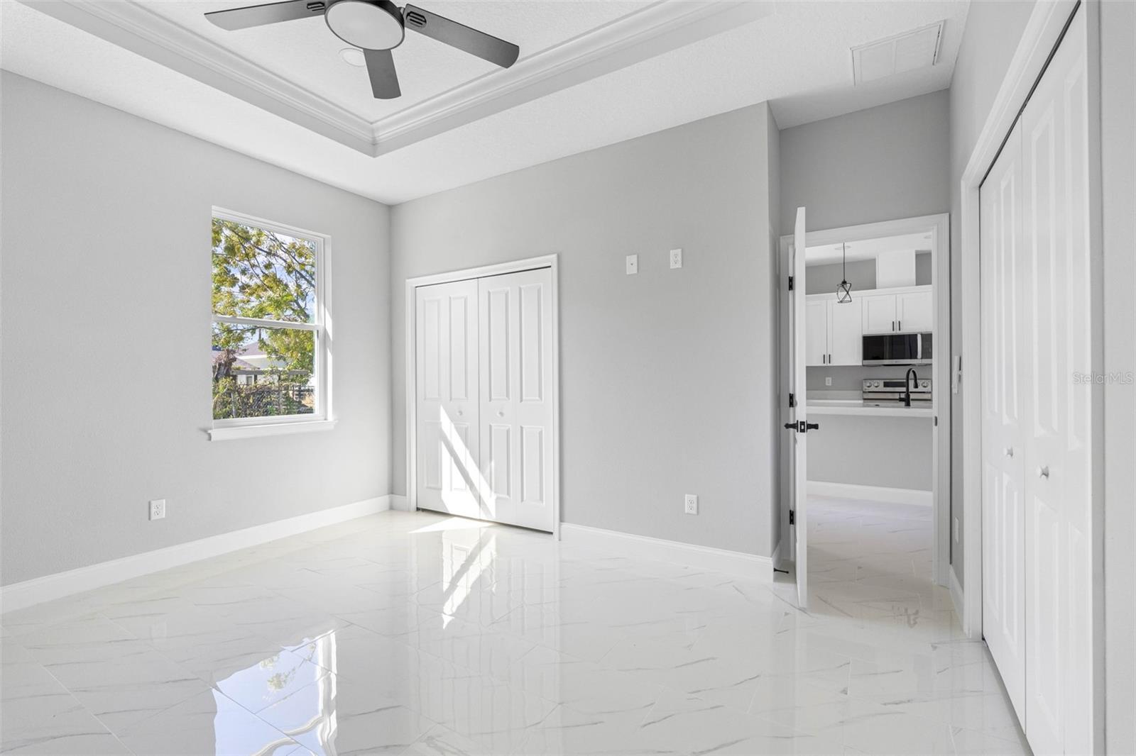 2714 W WALNUT ST, TAMPA, FL, 33607