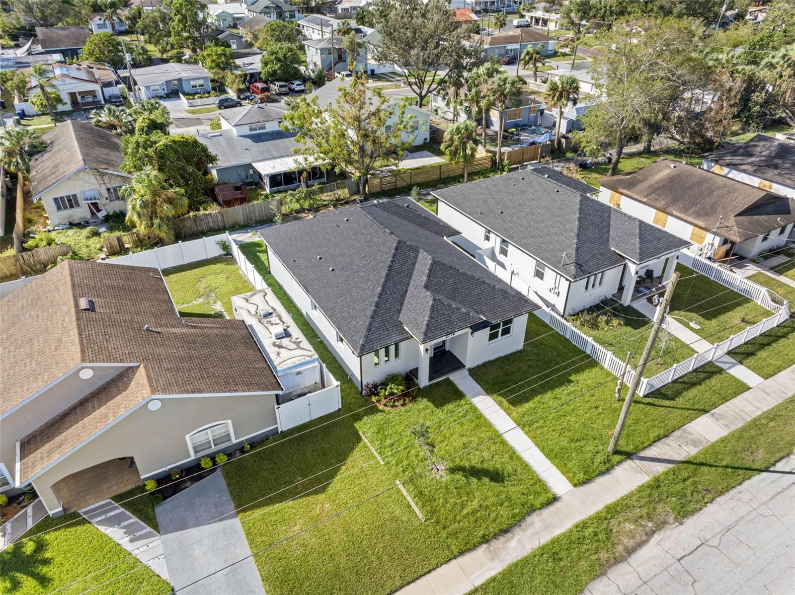 2714 W WALNUT ST, TAMPA, FL, 33607
