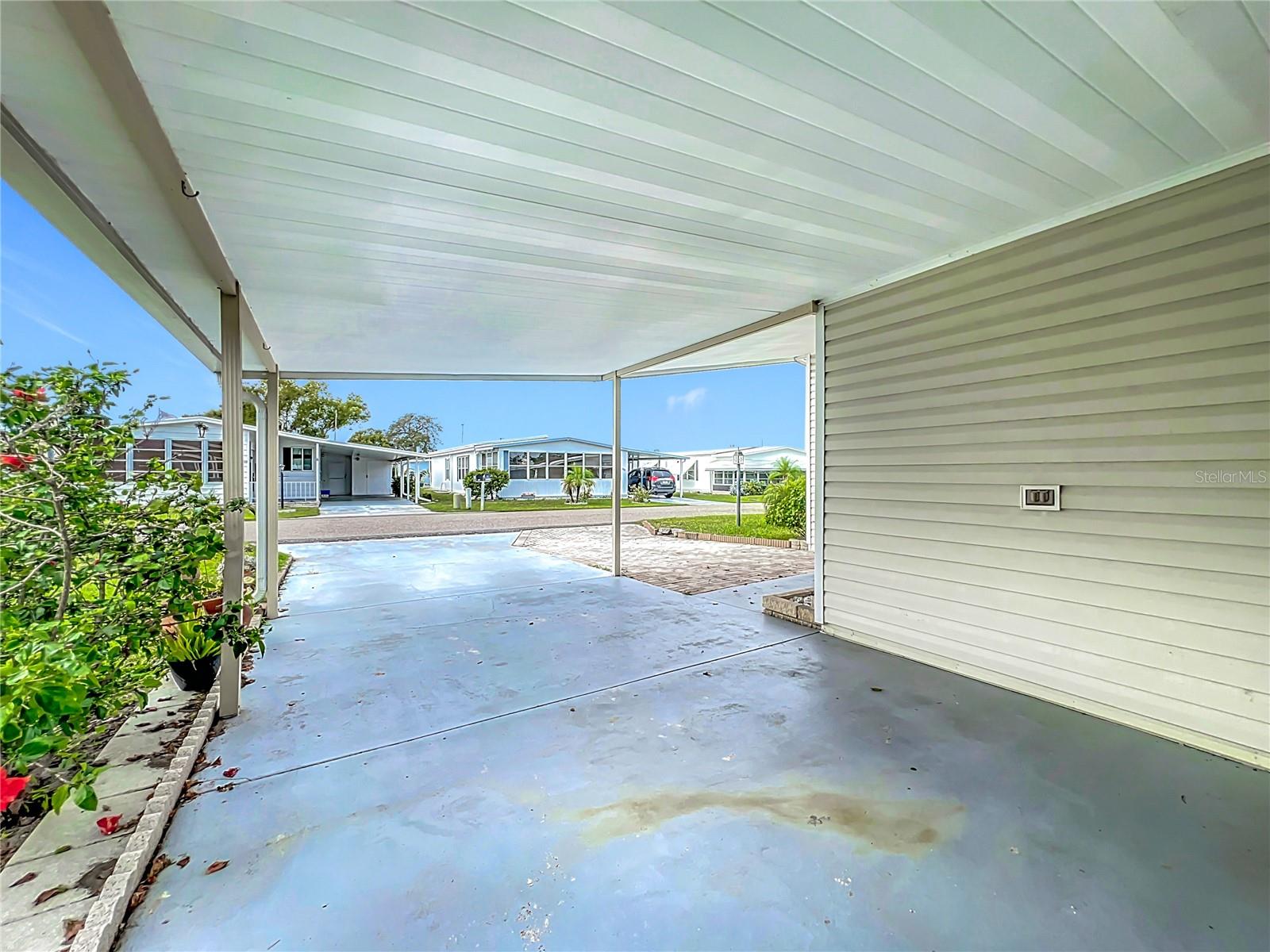 6762 BRENTWOOD DR NE, WINTER HAVEN, FL, 33881