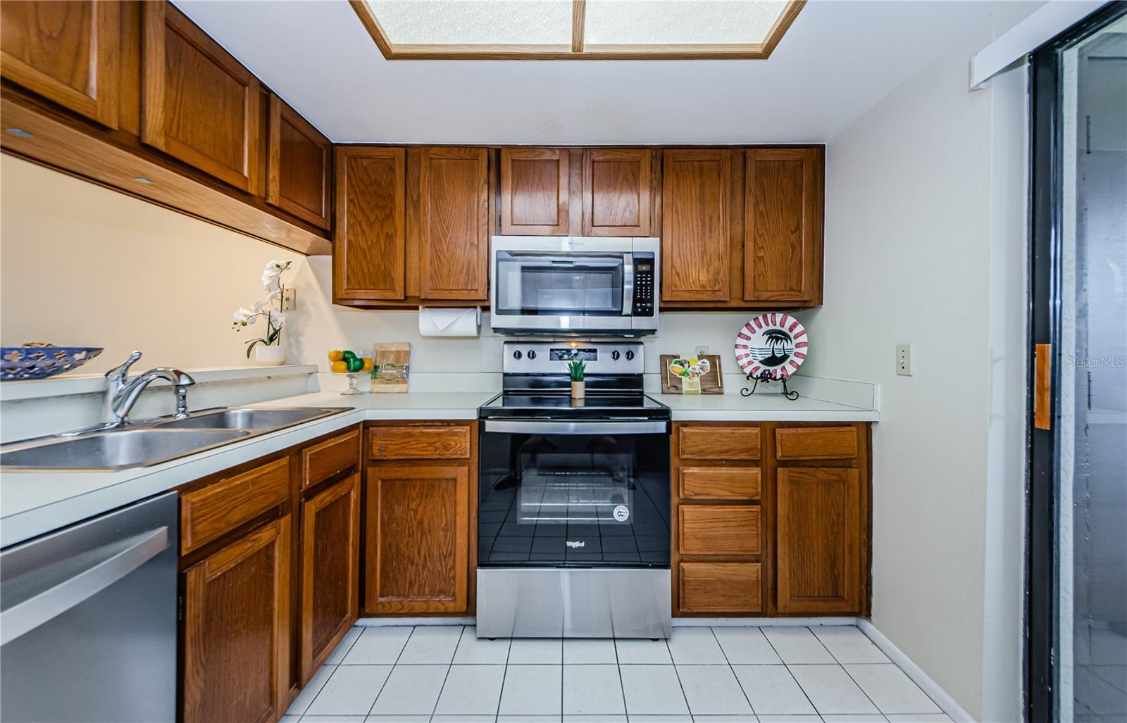 220 WOODLAKE WYNDE #220, OLDSMAR, FL, 34677