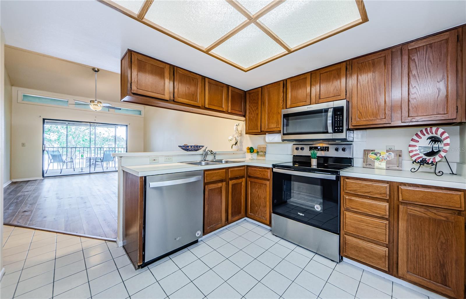 220 WOODLAKE WYNDE #220, OLDSMAR, FL, 34677