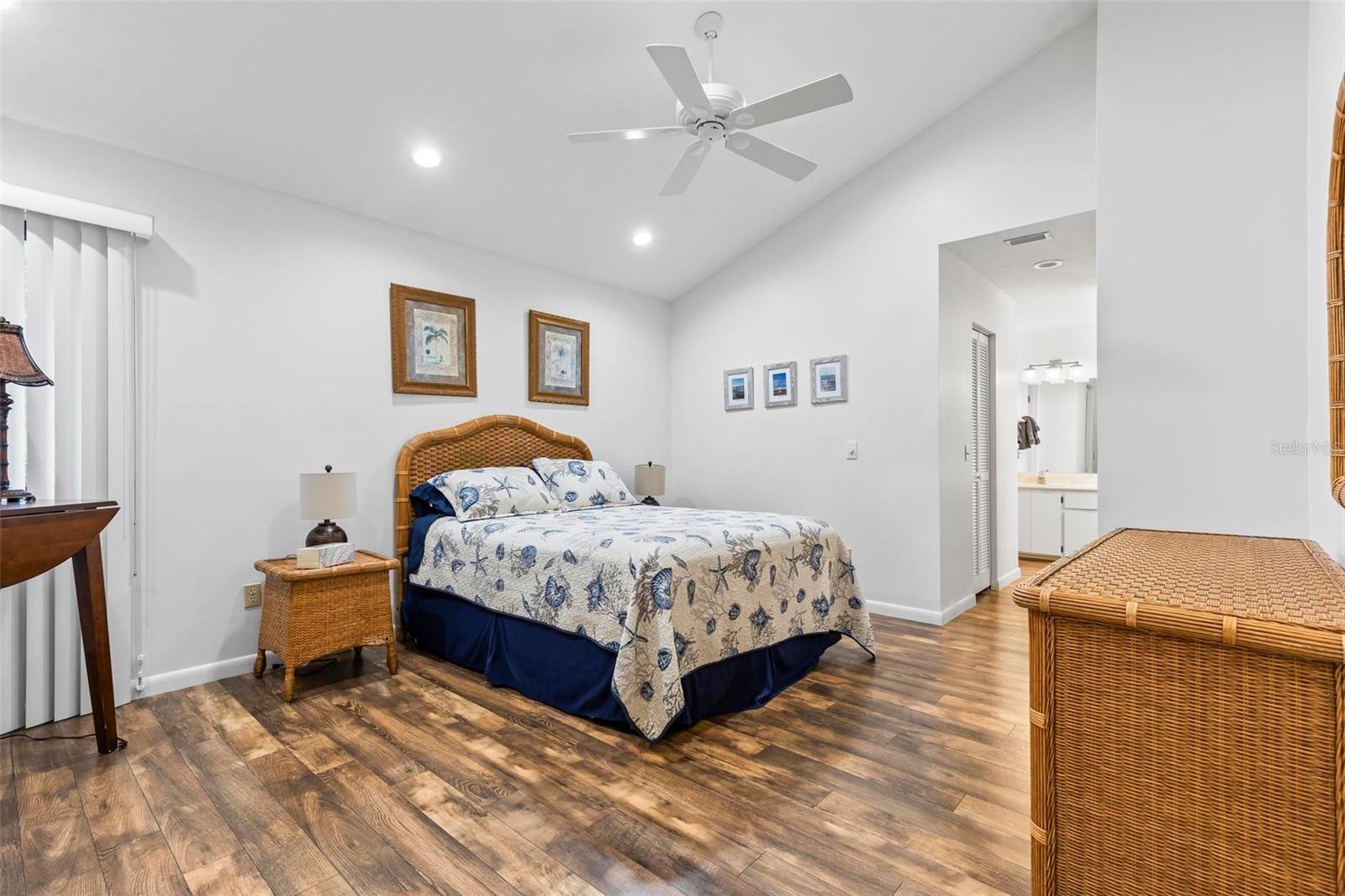 71 VILLAGE CIR, PALM COAST, FL, 32164