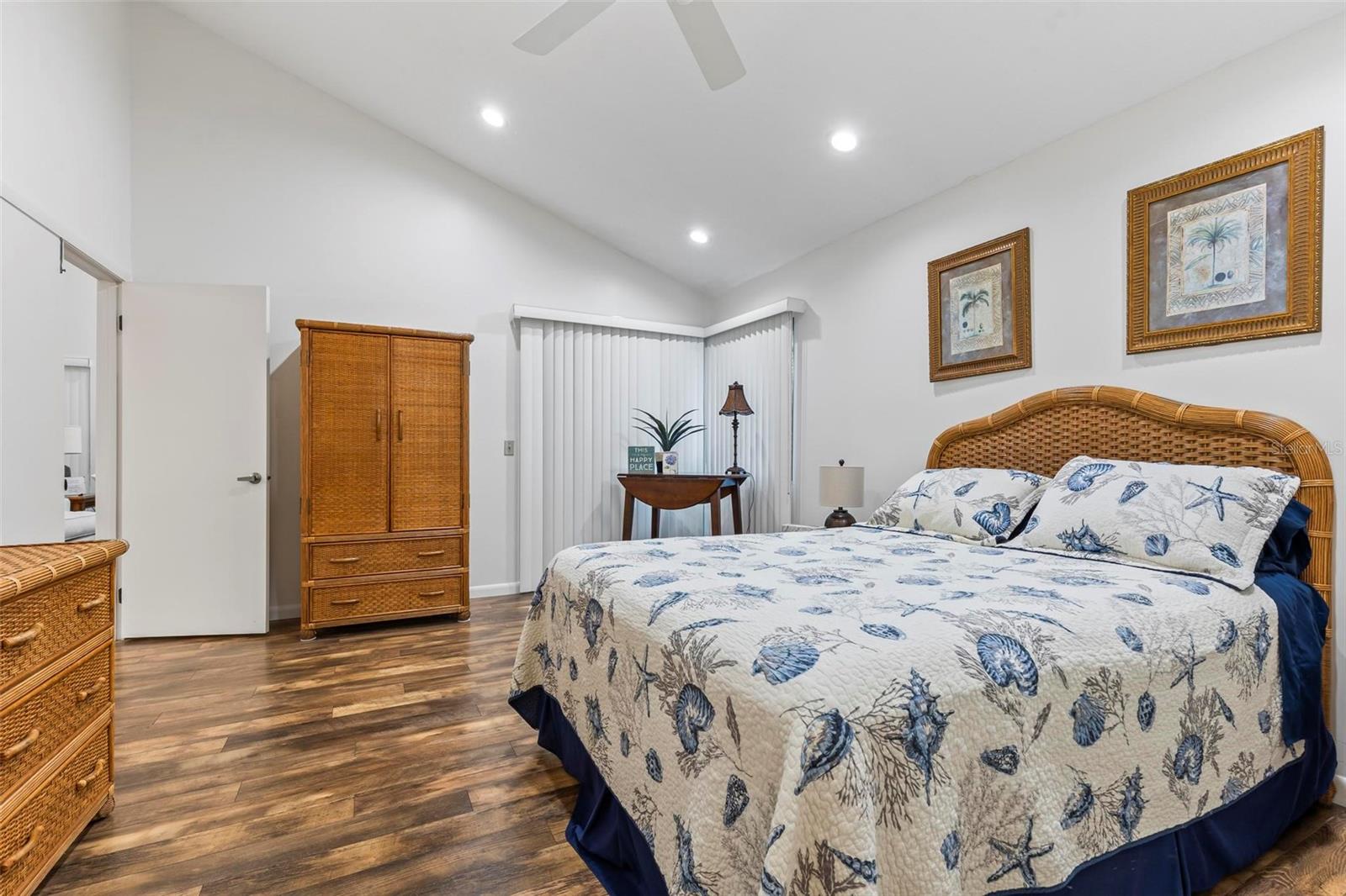 71 VILLAGE CIR, PALM COAST, FL, 32164
