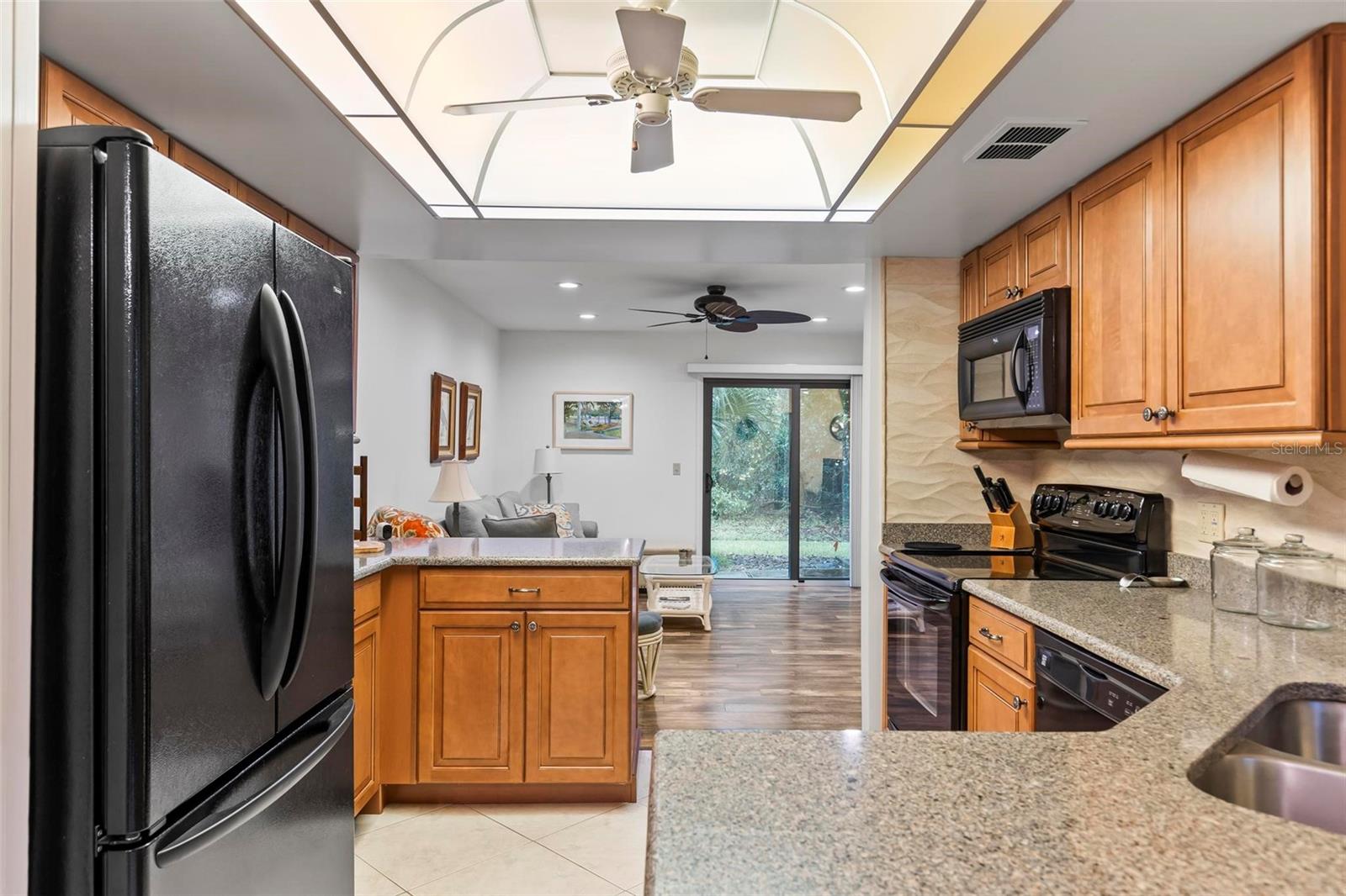 71 VILLAGE CIR, PALM COAST, FL, 32164