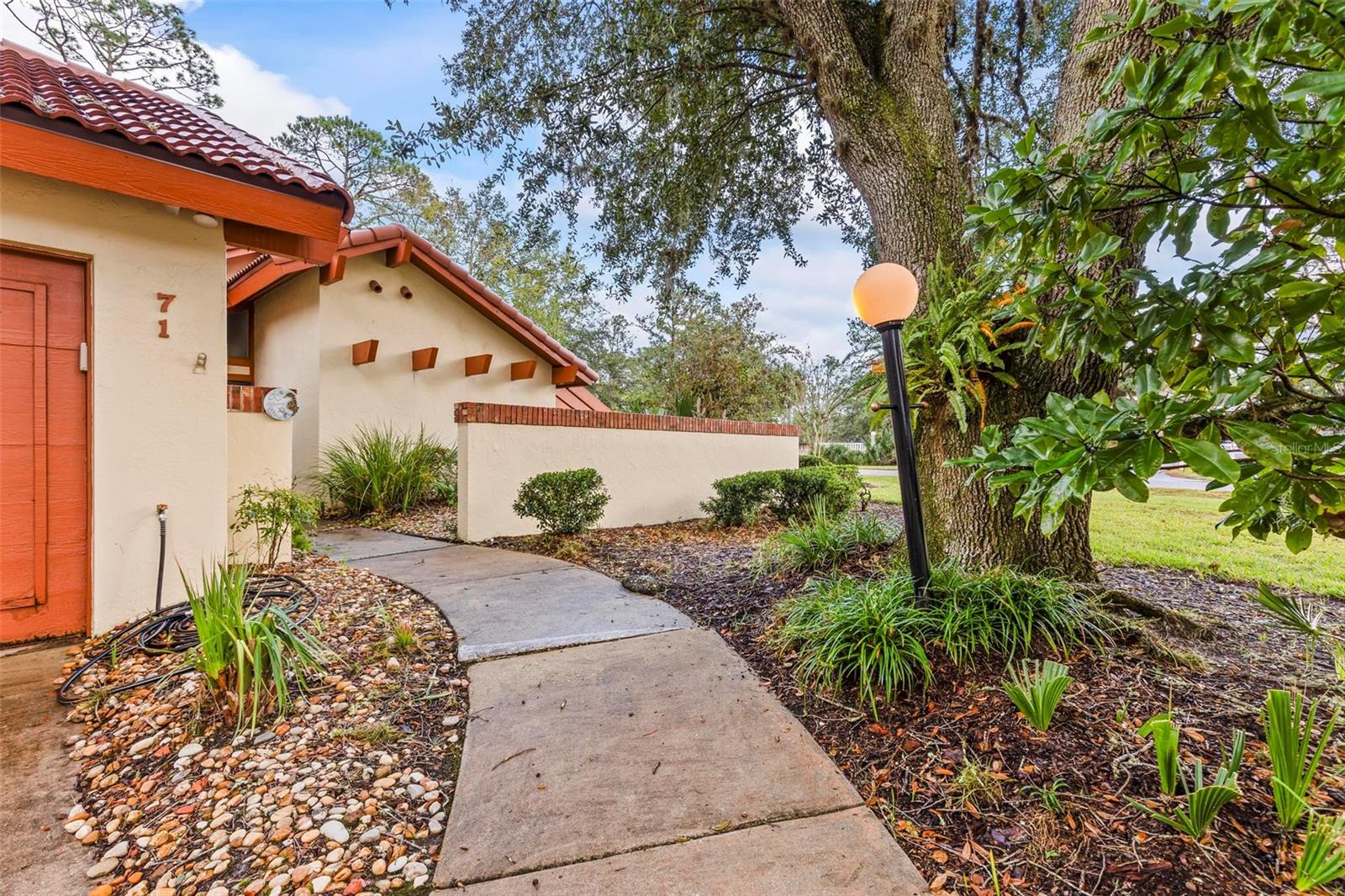 71 VILLAGE CIR, PALM COAST, FL, 32164
