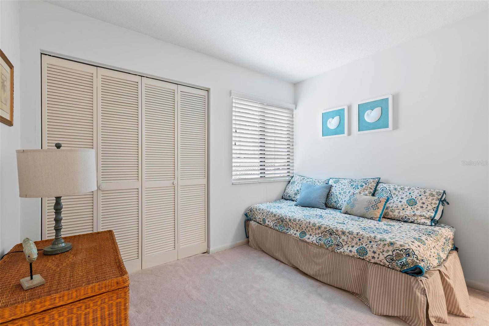 71 VILLAGE CIR, PALM COAST, FL, 32164