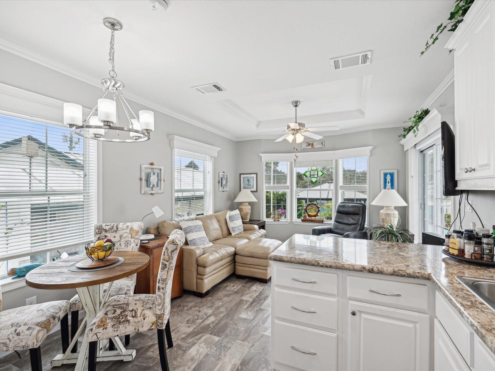 9379 GRIZZLY BEAR LN, WEEKI WACHEE, FL, 34613