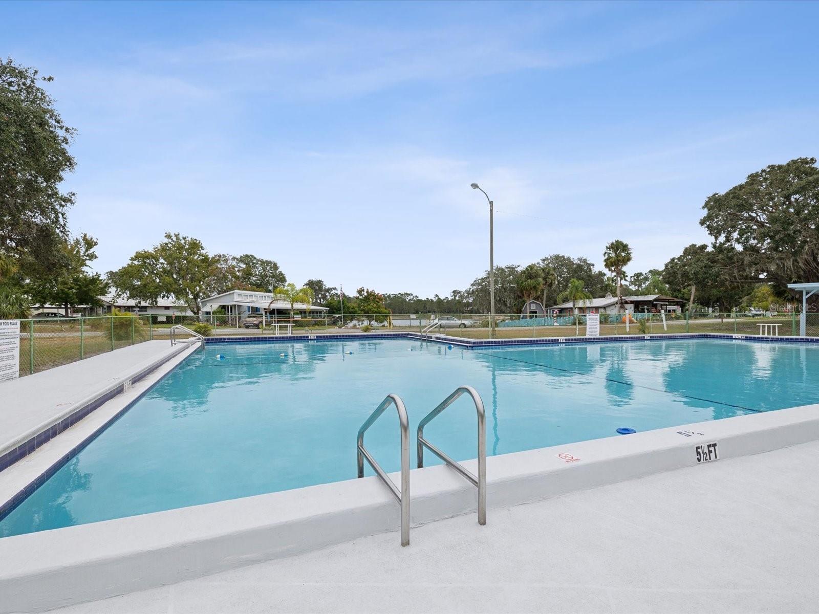 9379 GRIZZLY BEAR LN, WEEKI WACHEE, FL, 34613