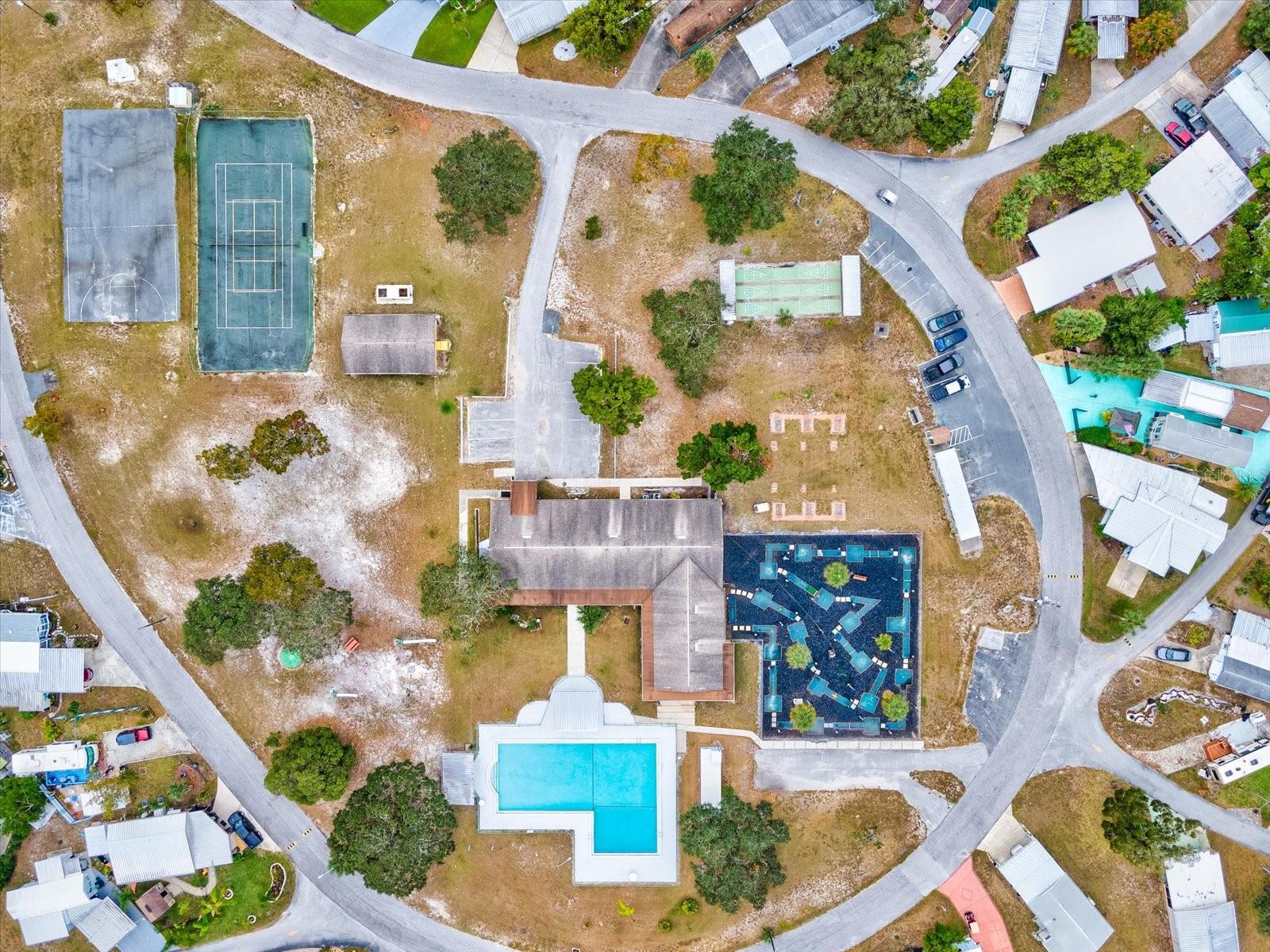 9379 GRIZZLY BEAR LN, WEEKI WACHEE, FL, 34613
