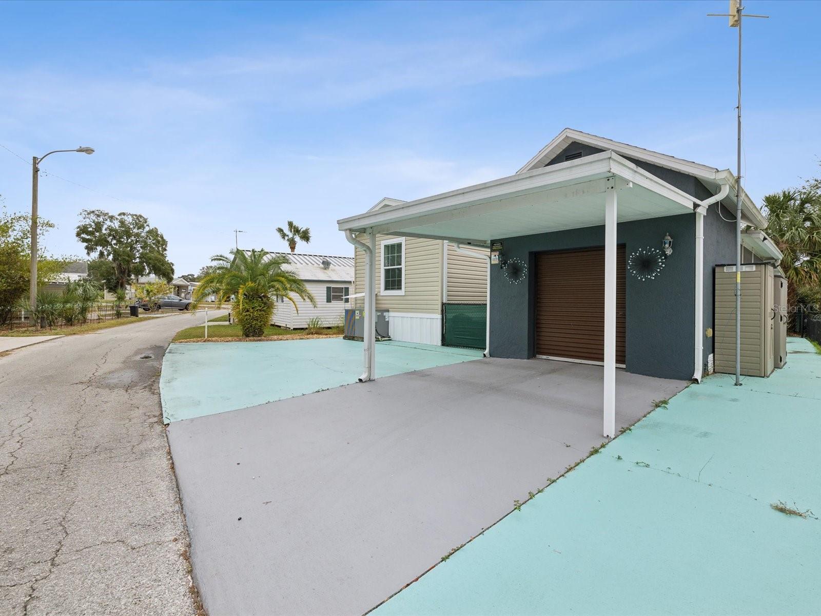 9379 GRIZZLY BEAR LN, WEEKI WACHEE, FL, 34613