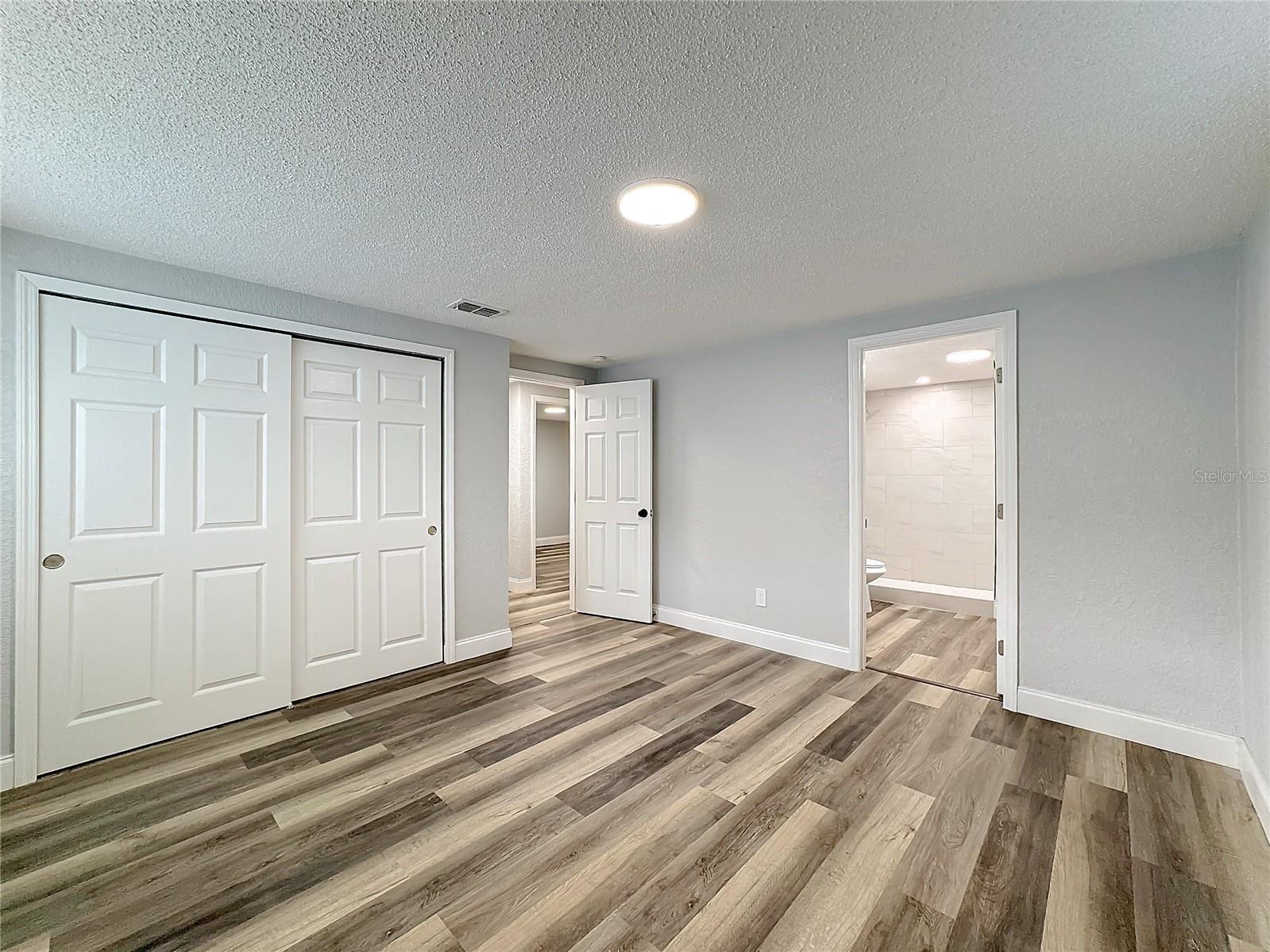 8501 N 17TH ST, TAMPA, FL, 33604