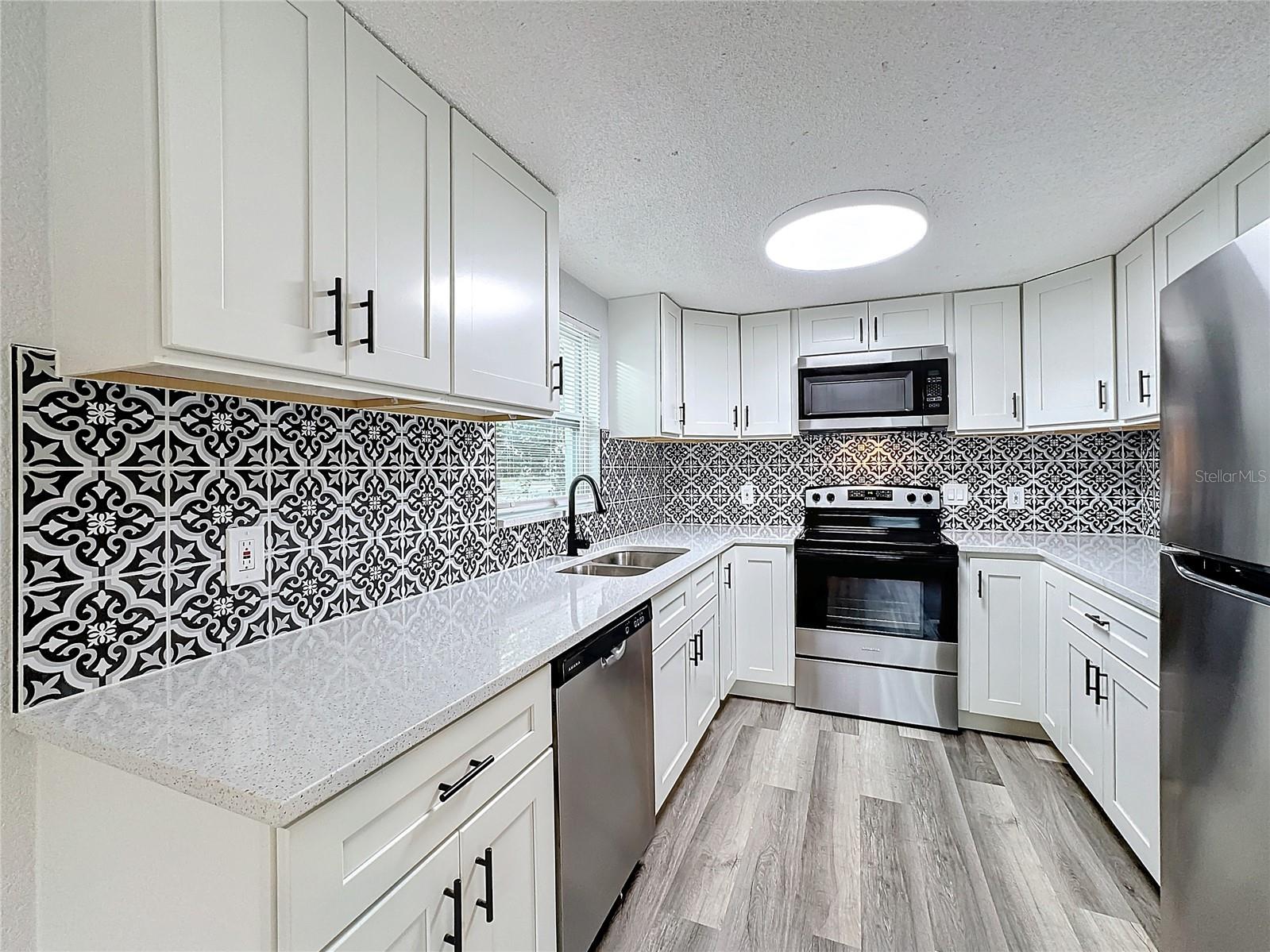 8501 N 17TH ST, TAMPA, FL, 33604