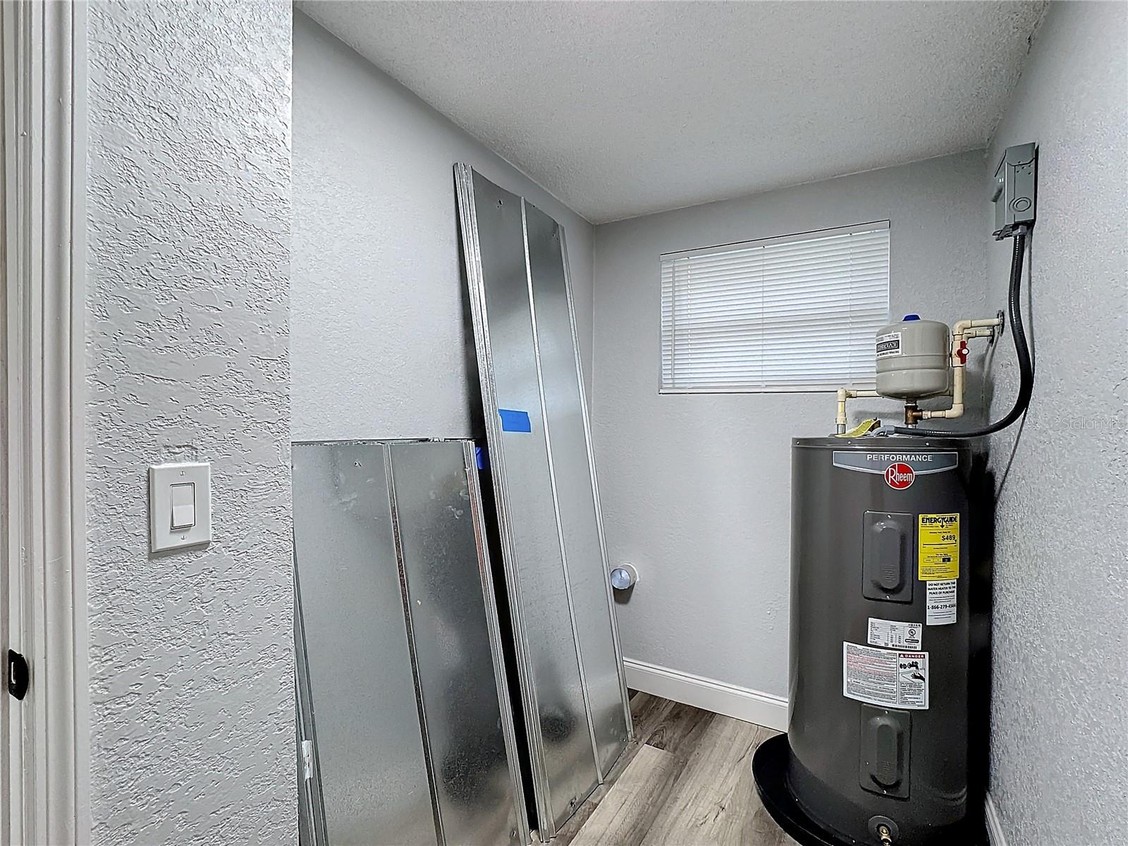 8501 N 17TH ST, TAMPA, FL, 33604