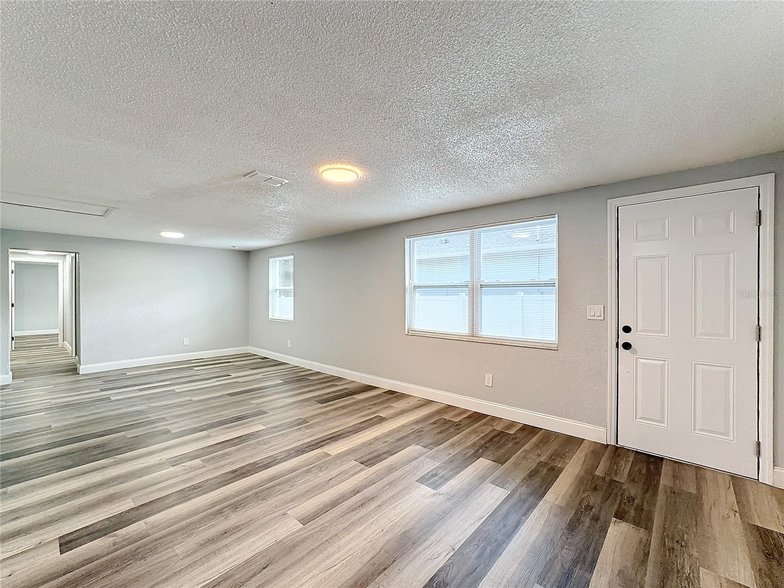 8501 N 17TH ST, TAMPA, FL, 33604