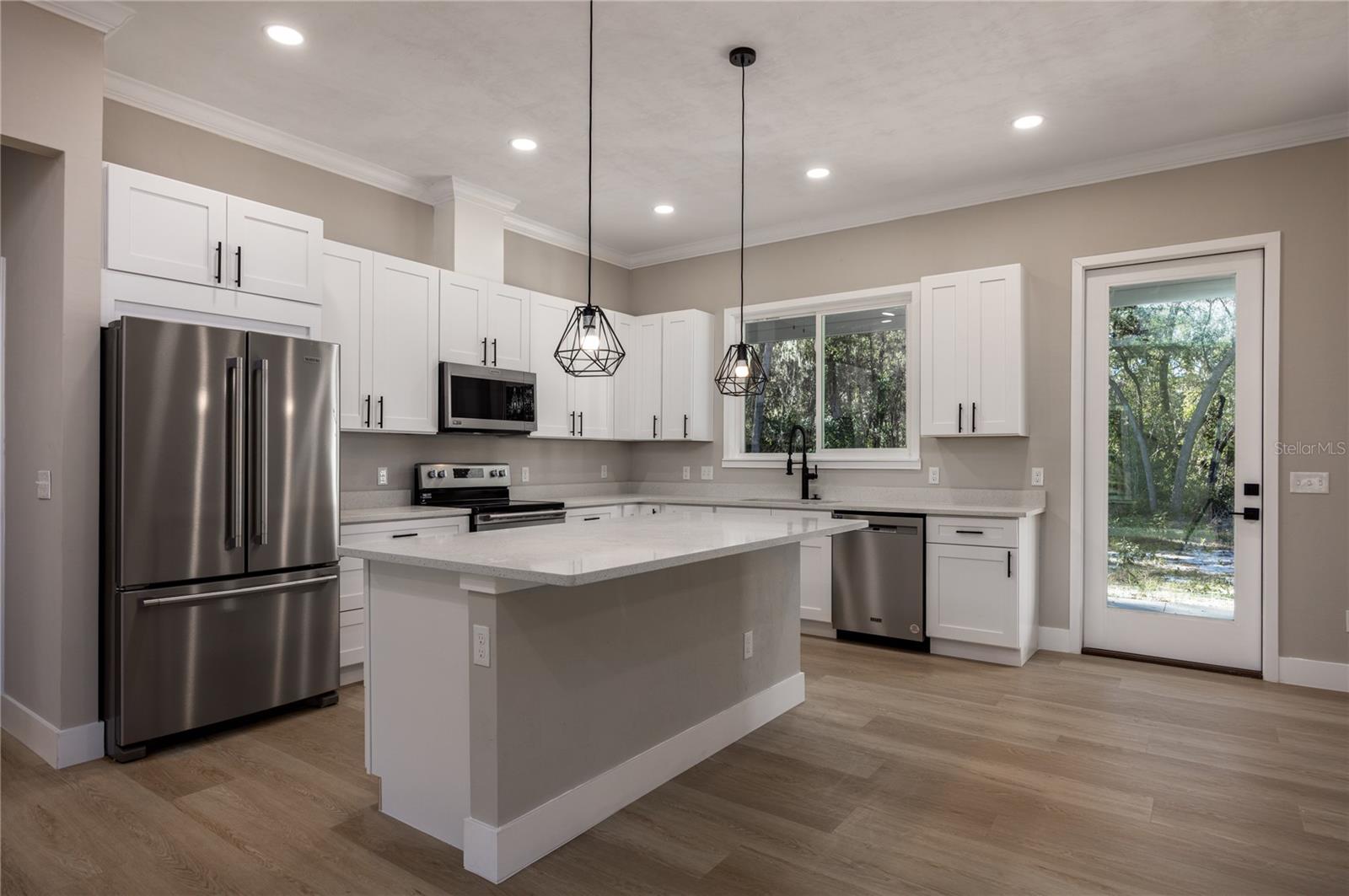 242 SE 2ND AVE, MELROSE, FL, 32666
