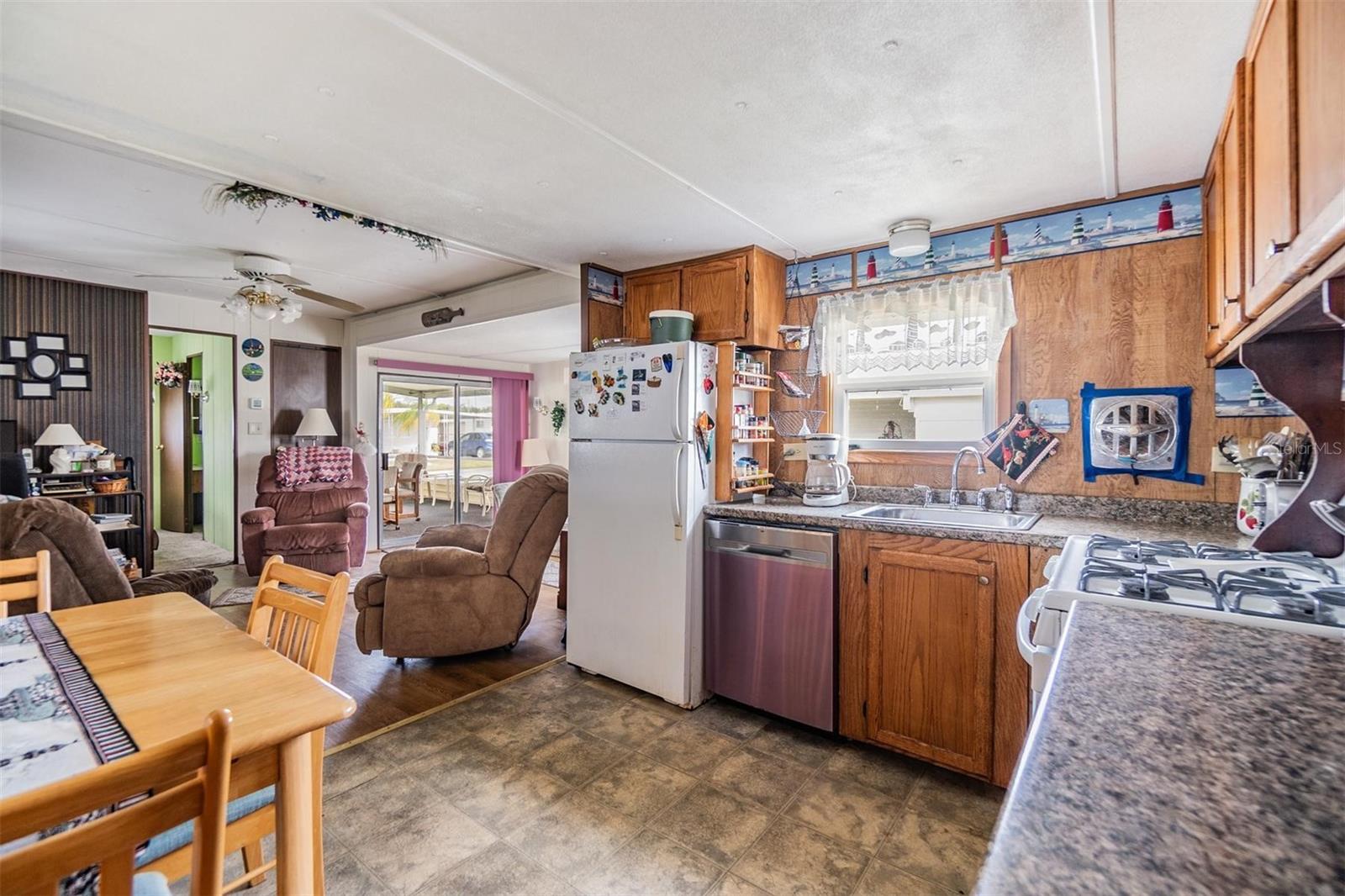 36752 GRACE AVE, ZEPHYRHILLS, FL, 33542