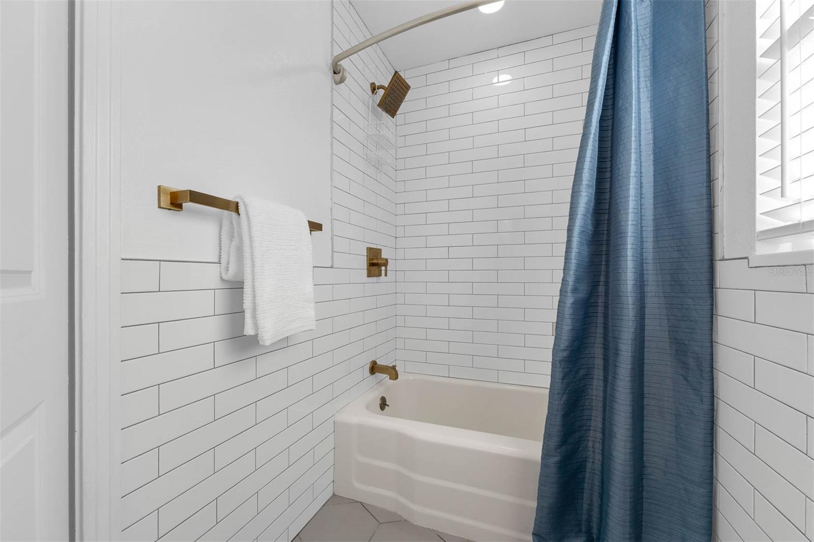 2201 DELANEY. AVE, ORLANDO, FL, 32806