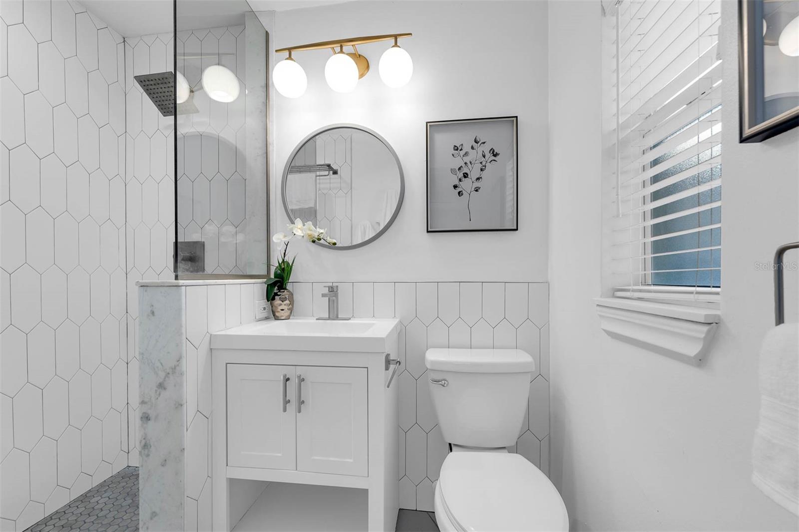 2201 DELANEY. AVE, ORLANDO, FL, 32806