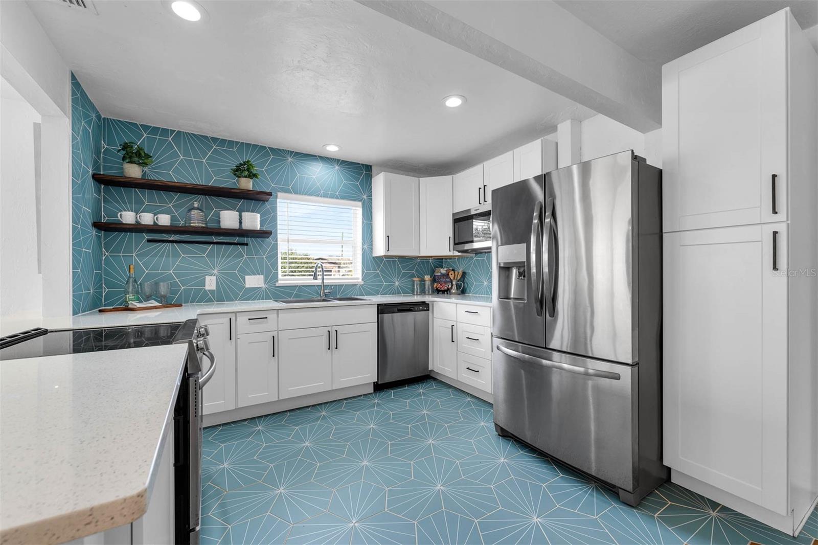 2201 DELANEY. AVE, ORLANDO, FL, 32806