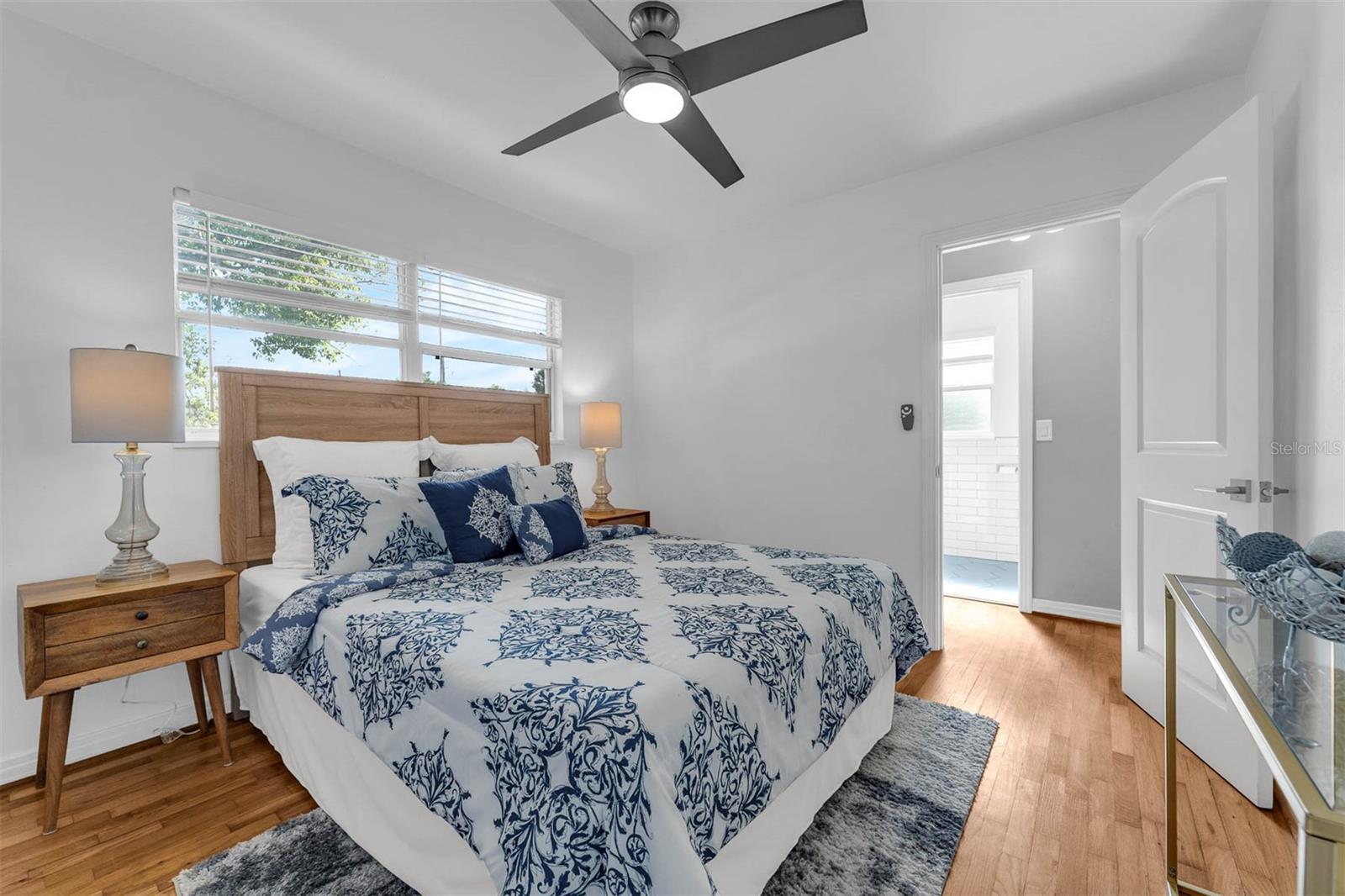 2201 DELANEY. AVE, ORLANDO, FL, 32806